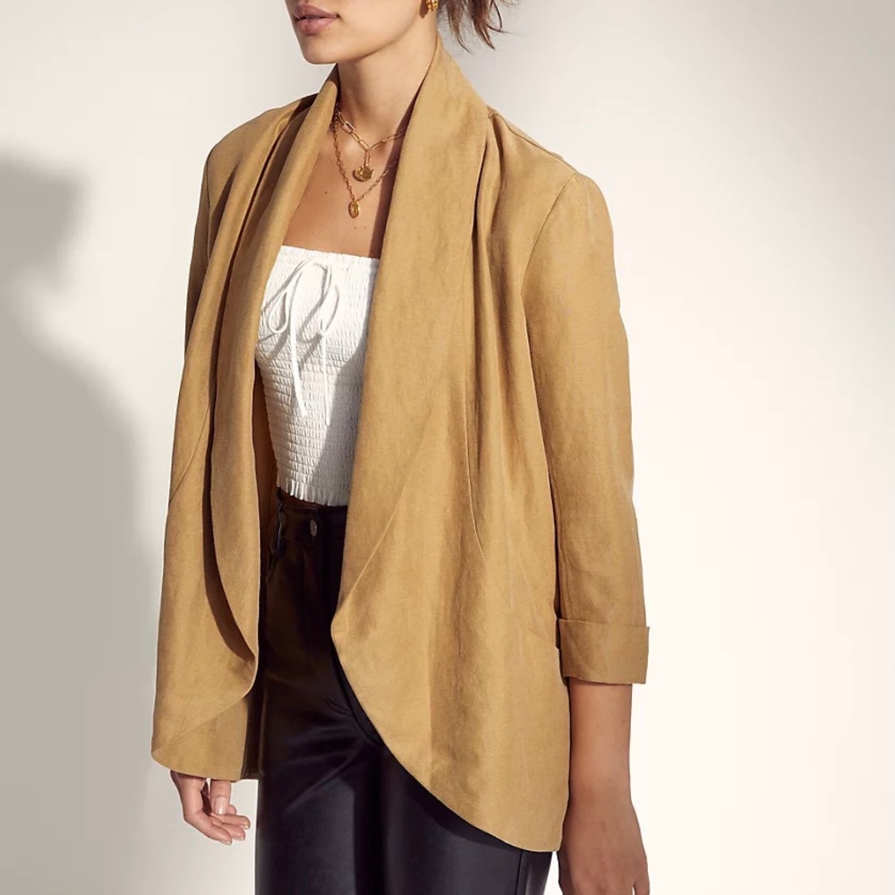 Aritzia Wilfred Chevalier linen-blend jacket. 🤎 - Picture 2 of 10